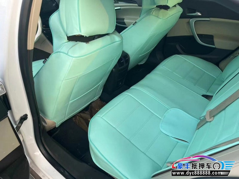 16年别克君威轿车抵押车出售