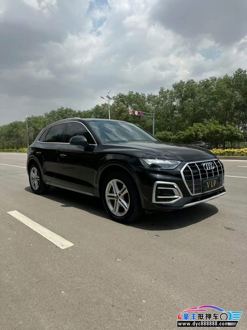 22年奥迪Q5轿车抵押车出售