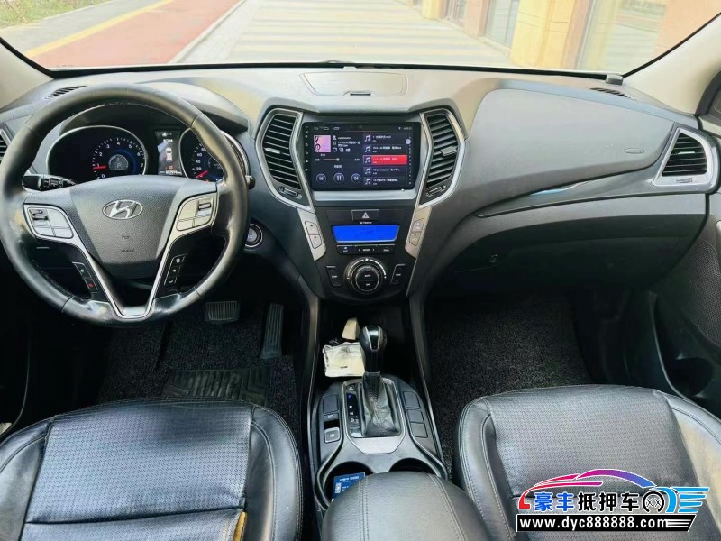 14年现代圣达菲轿车抵押车出售