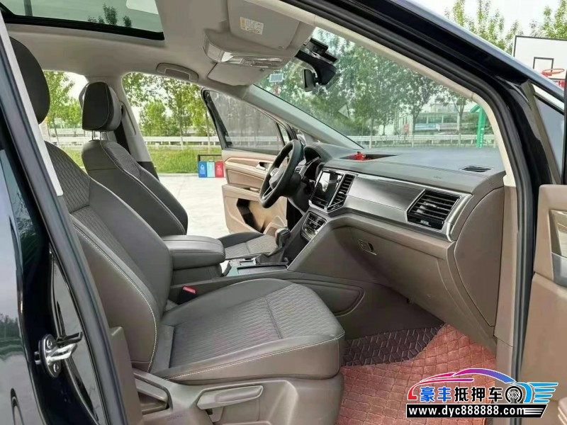 21年大众蔚然轿车抵押车出售