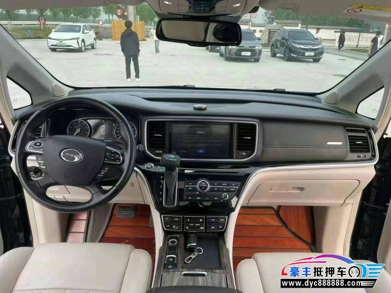 19年传祺GM8轿车抵押车出售