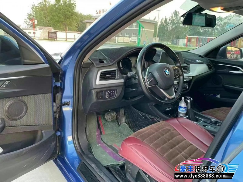 18年宝马1系轿车抵押车出售