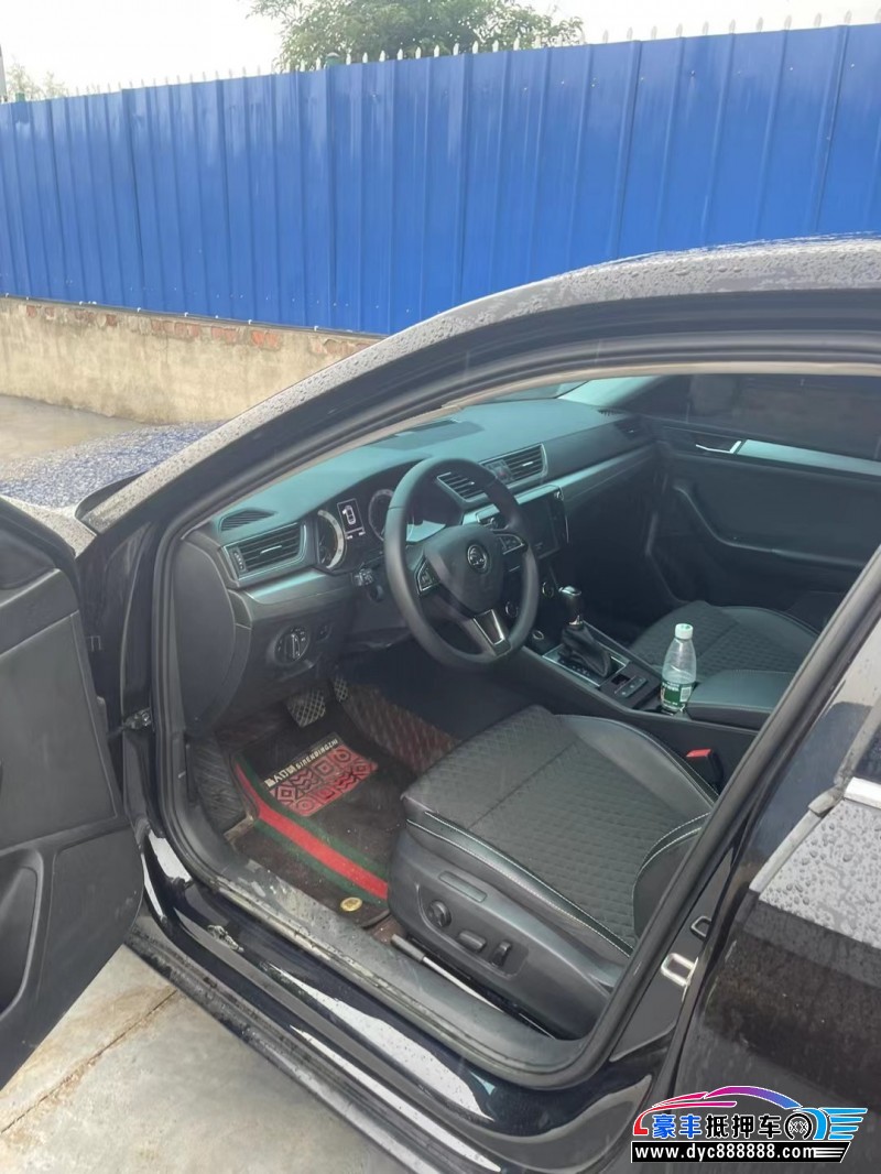 18年斯柯达速派轿车抵押车出售