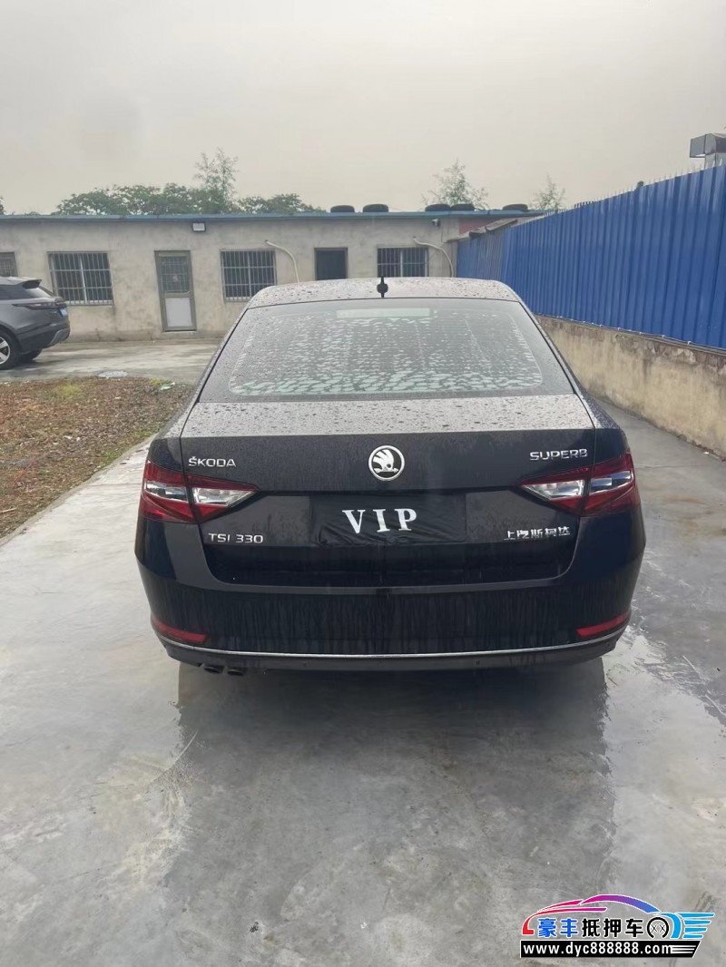 18年斯柯达速派轿车抵押车出售