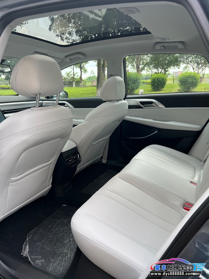 24年小鹏汽车P5轿车抵押车出售