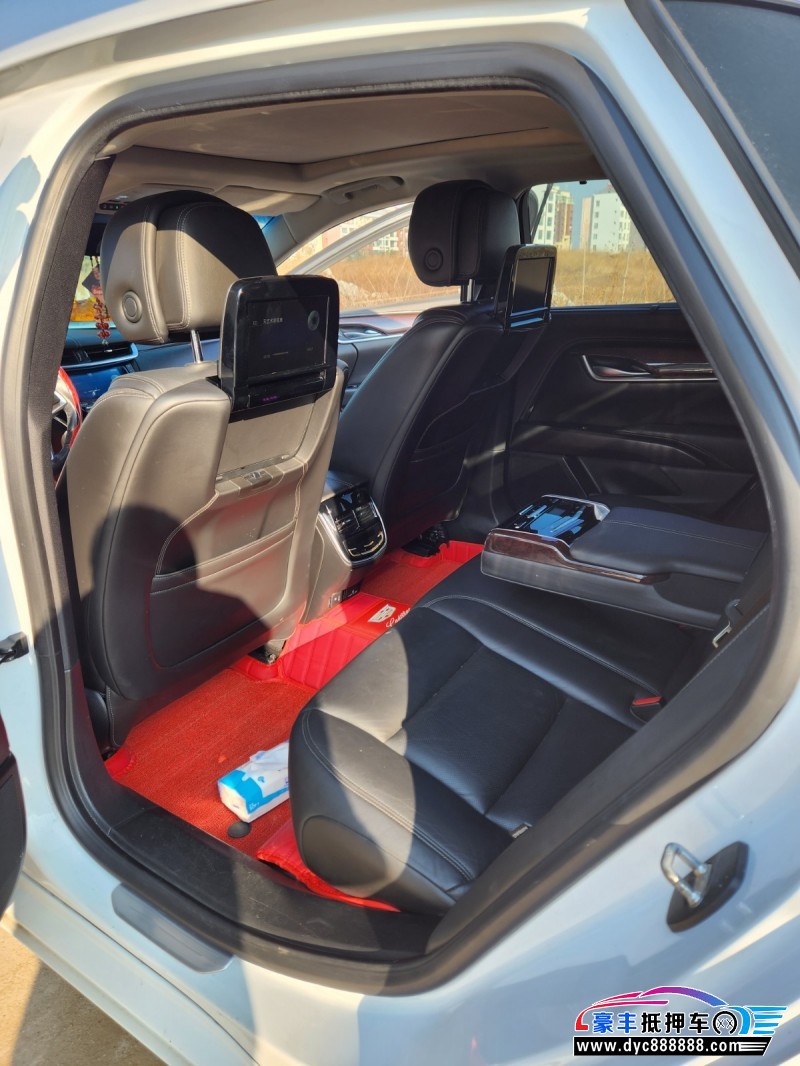 13年凯迪拉克XTS轿车抵押车出售