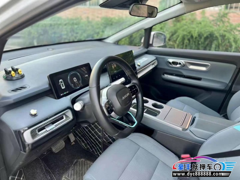 23年埃安Y70轿车抵押车出售