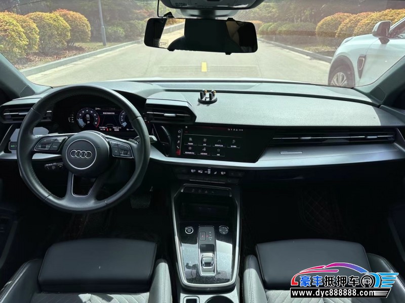 21年奥迪A3轿车抵押车出售