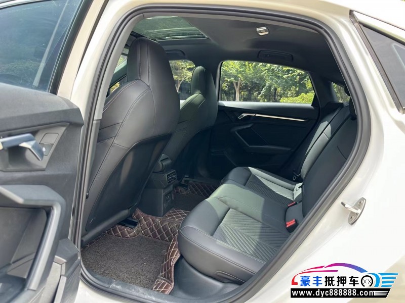21年奥迪A3轿车抵押车出售