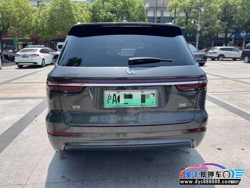 21年理想ONE轿车抵押车出售