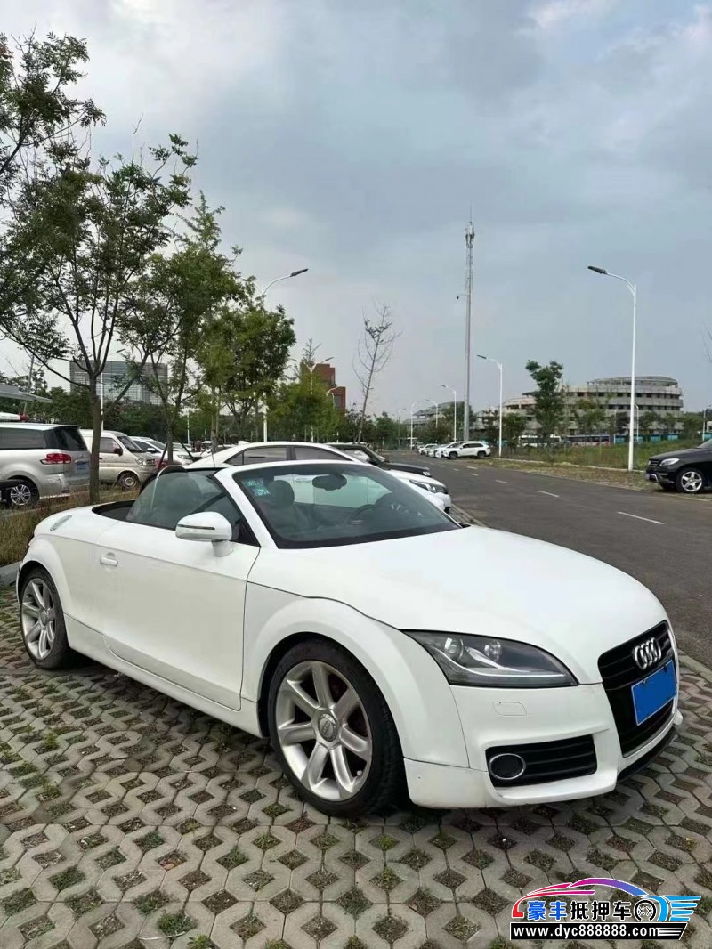 11年奥迪TT轿车抵押车出售