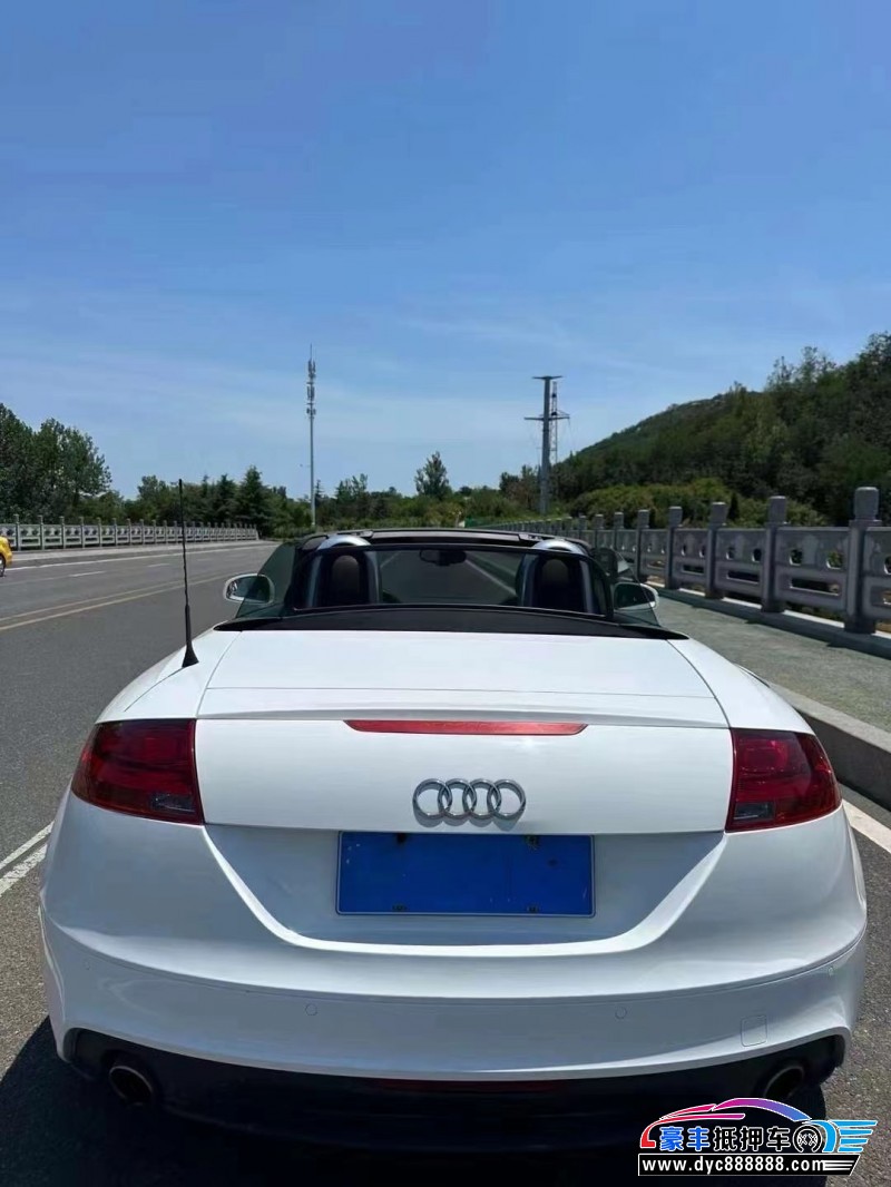 11年奥迪TT轿车抵押车出售