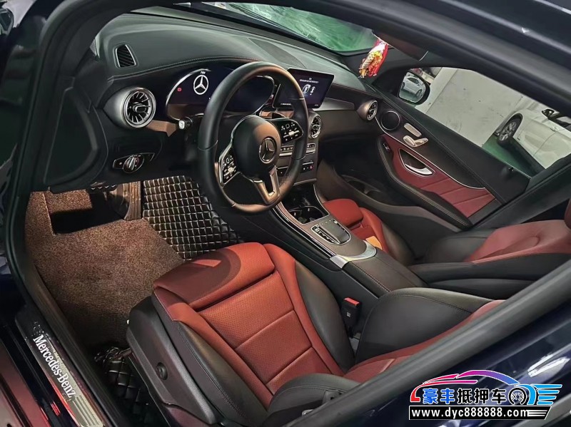 21年奔驰GLC轿车抵押车出售