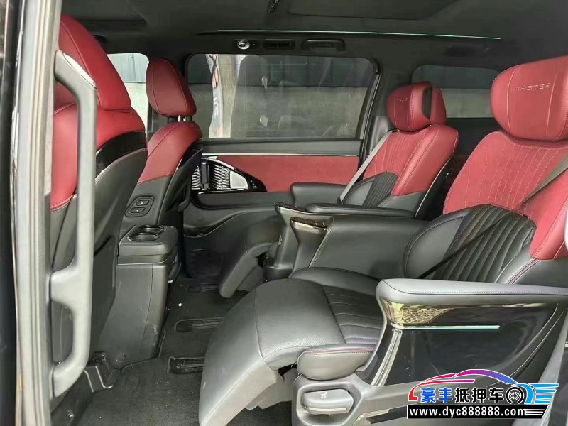 23年传祺M8轿车抵押车出售