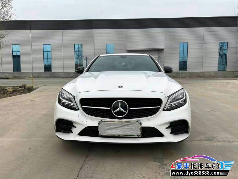 21年奔驰C轿车抵押车出售