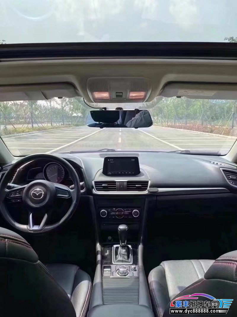 20年马自达昂克赛拉轿车抵押车出售