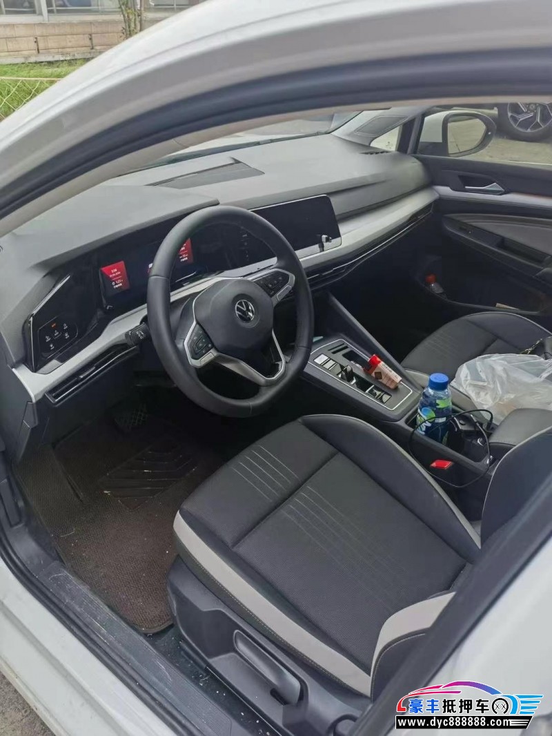 23年大众高尔夫轿车抵押车出售