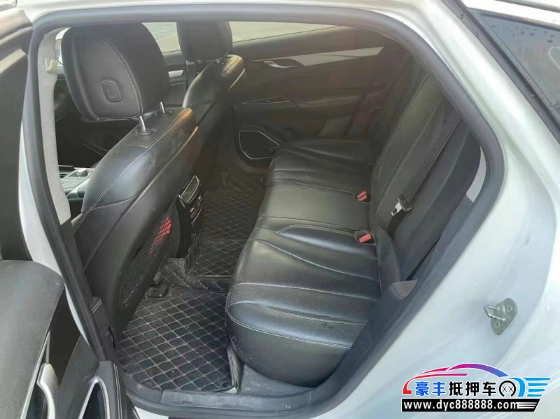 19年吉利博瑞轿车抵押车出售