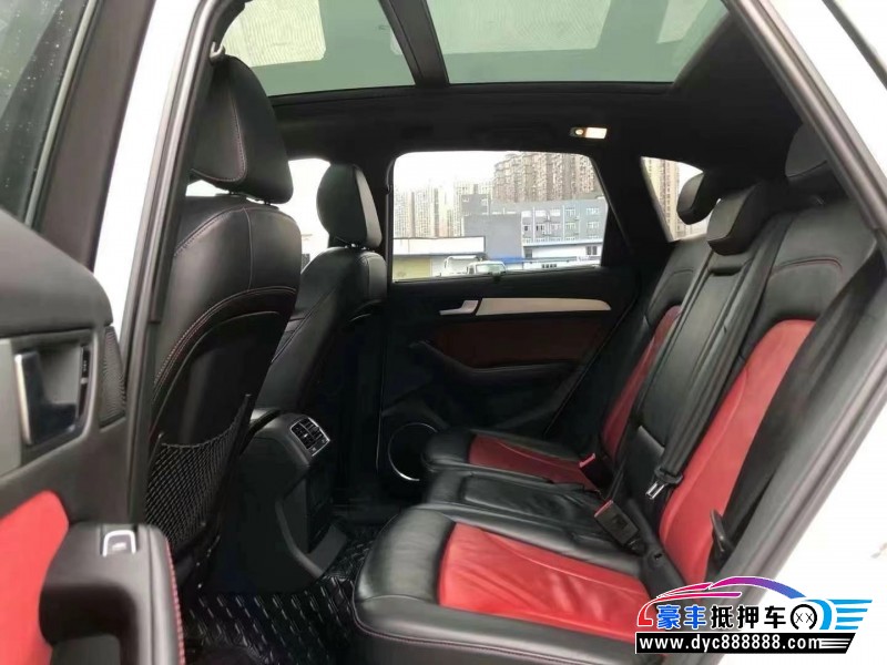 17年奥迪SQ5轿车抵押车出售