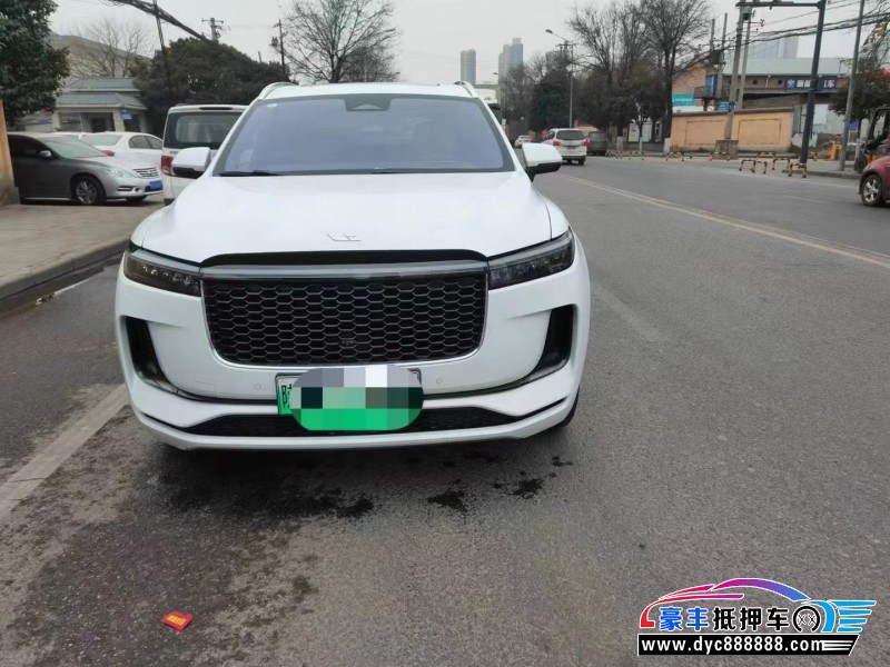 22年理想ONE轿车抵押车出售