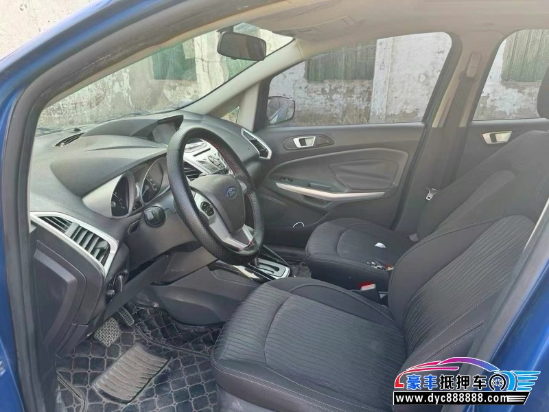 14年福特翼搏轿车抵押车出售