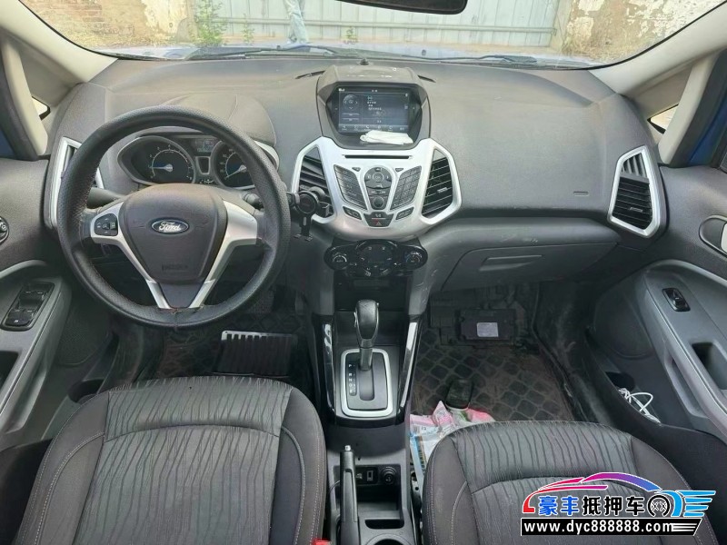 14年福特翼搏轿车抵押车出售