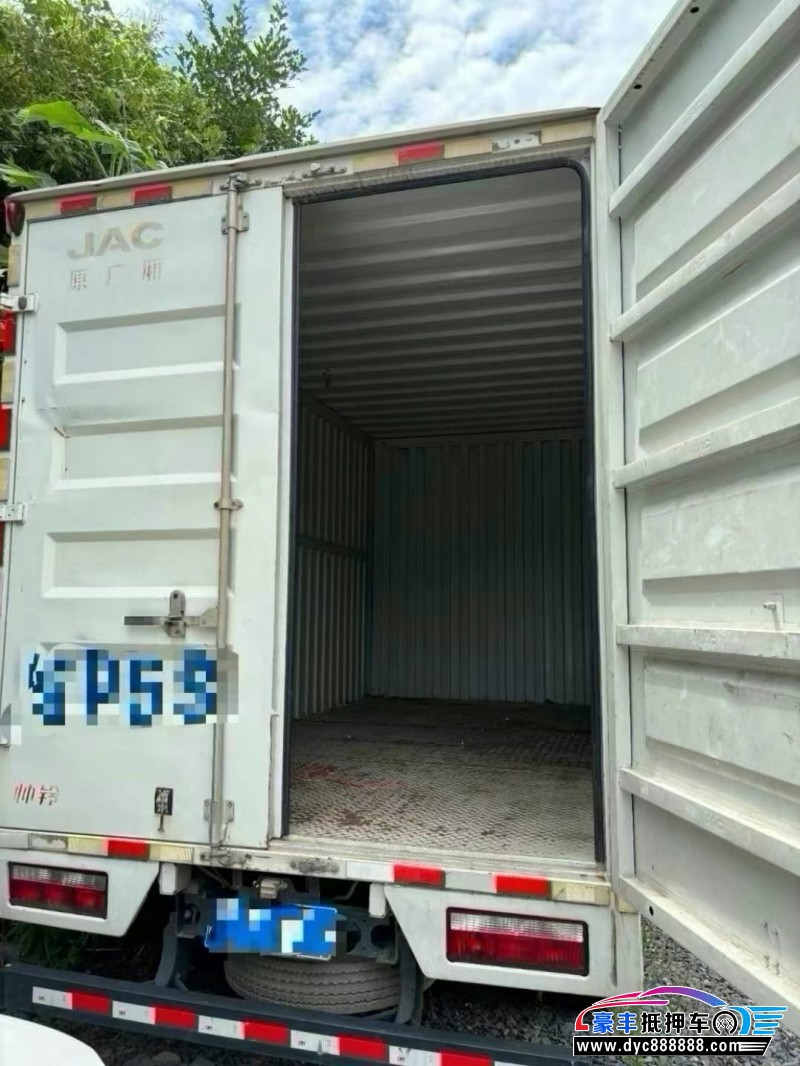 22年江淮帅铃轿车抵押车出售