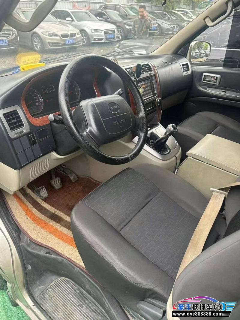 16年金杯阁瑞斯轿车抵押车出售