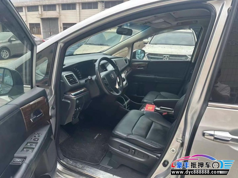 16年本田奥德赛轿车抵押车出售