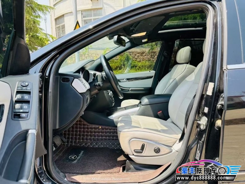 15年奔驰R轿车抵押车出售