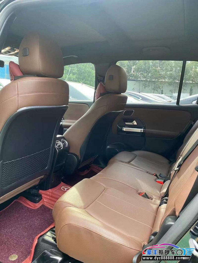 20年奔驰GLB轿车抵押车出售