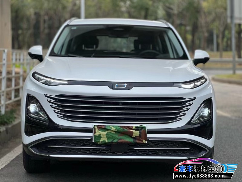 24年奔腾T90轿车抵押车出售