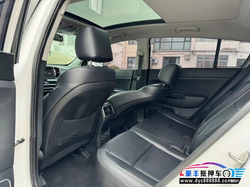 18年起亚KX5轿车抵押车出售