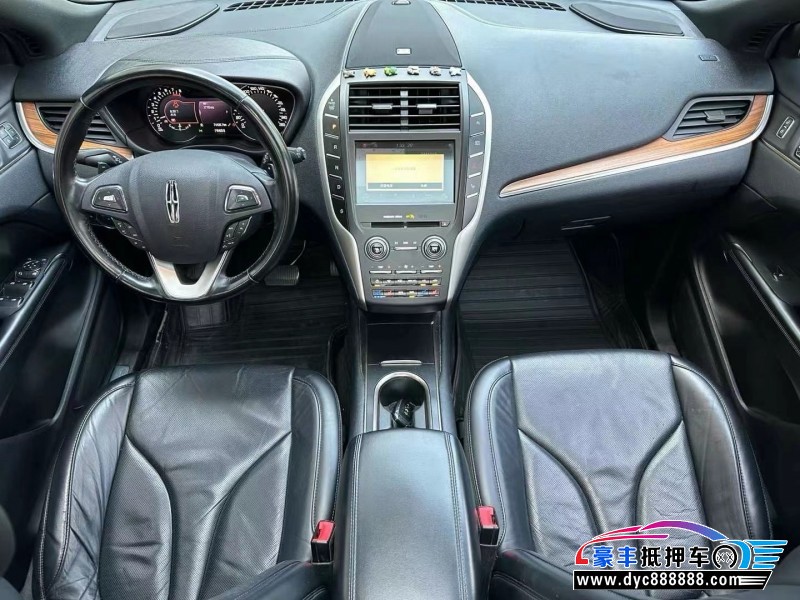 19年林肯MKC轿车抵押车出售