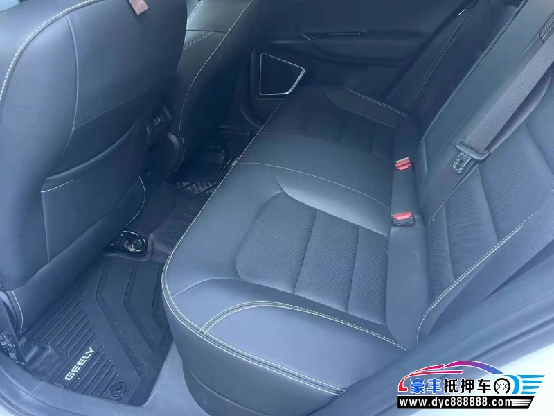 19年吉利帝豪GL轿车抵押车出售