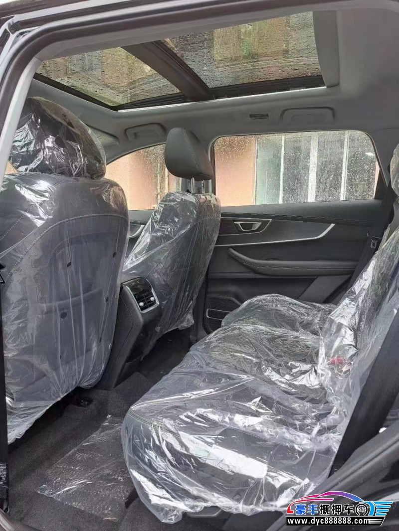 24年奇瑞瑞虎8轿车抵押车出售