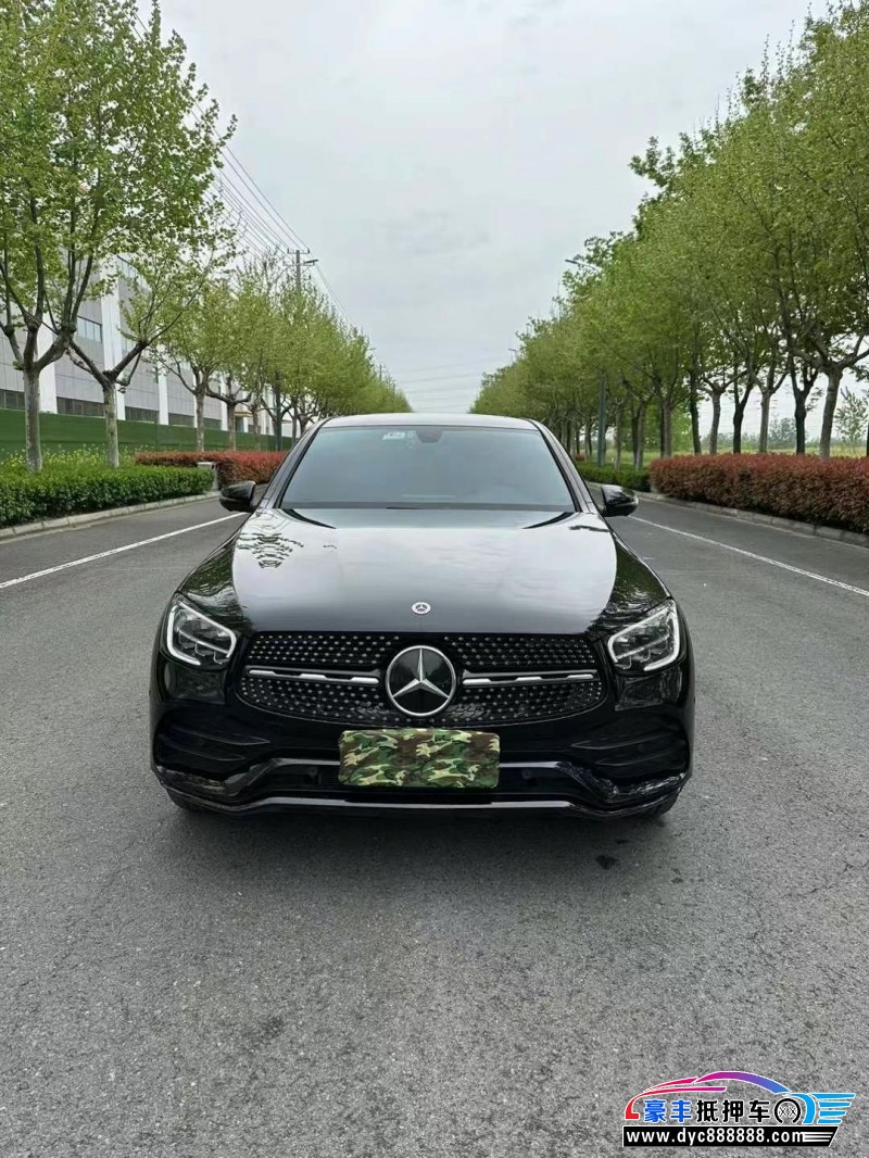 21年奔驰GLC轿车抵押车出售
