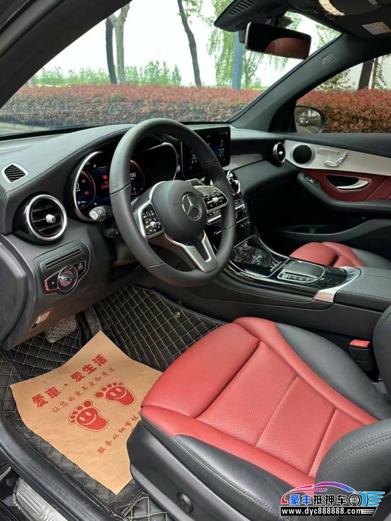 21年奔驰GLC轿车抵押车出售