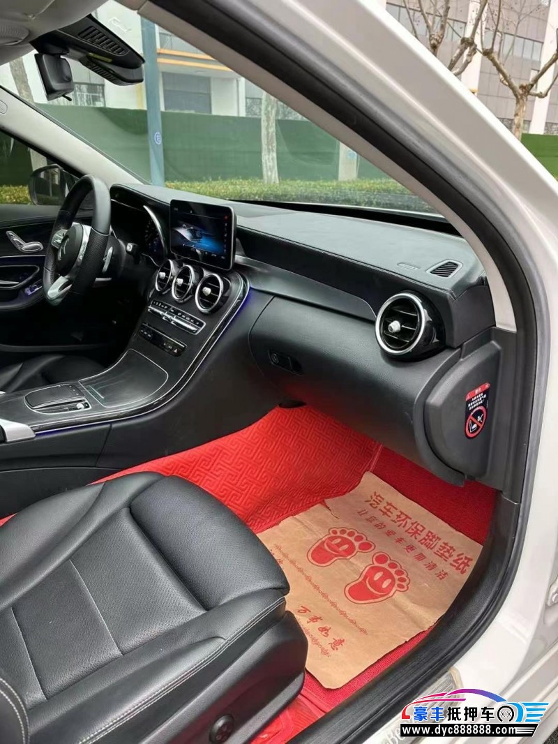 21年奔驰C轿车抵押车出售