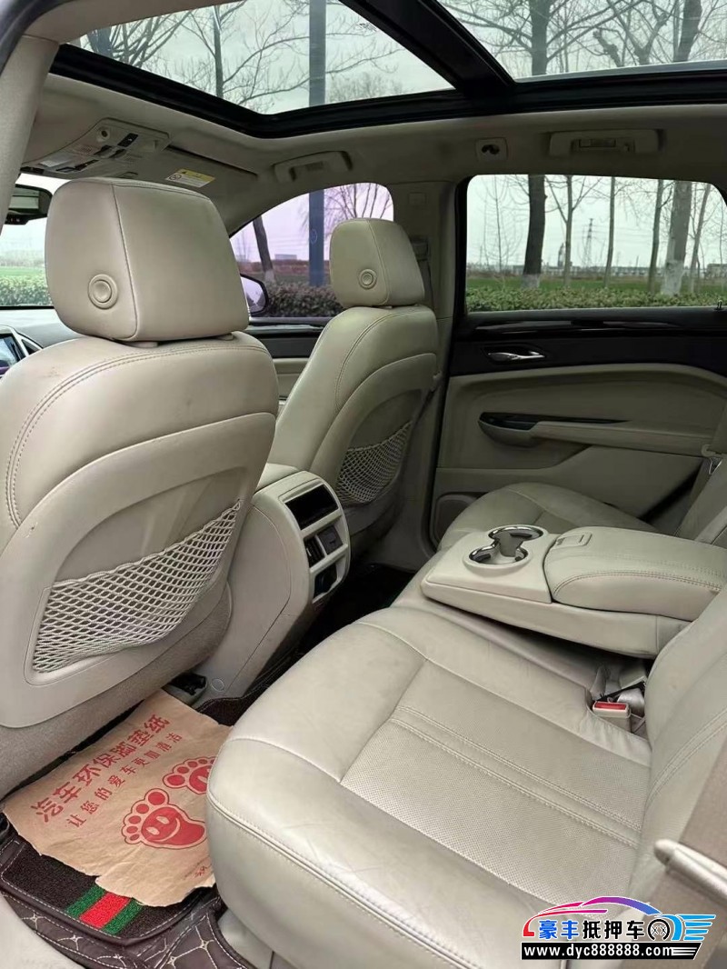 16年凯迪拉克SRX轿车抵押车出售