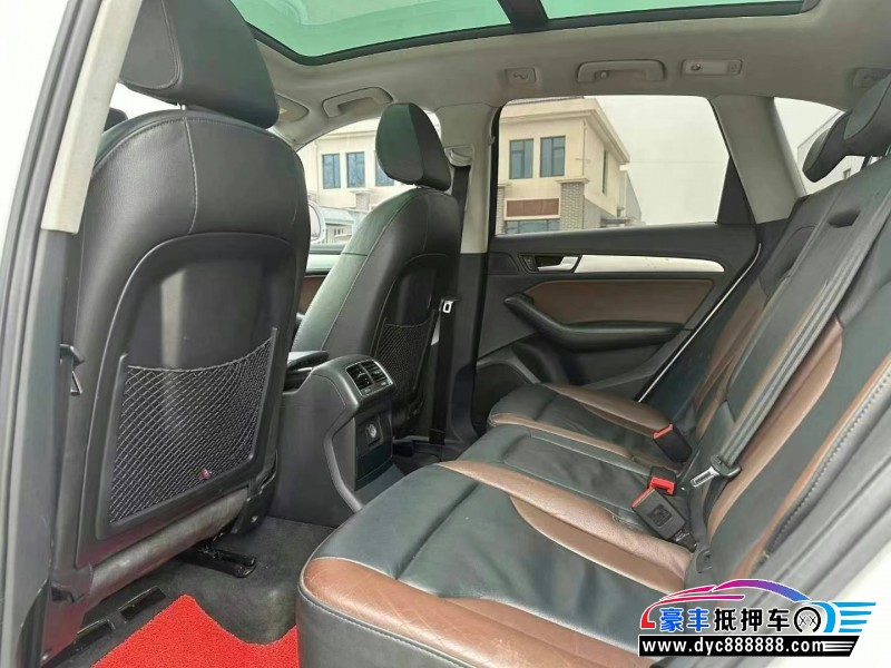 18年奥迪Q5轿车抵押车出售