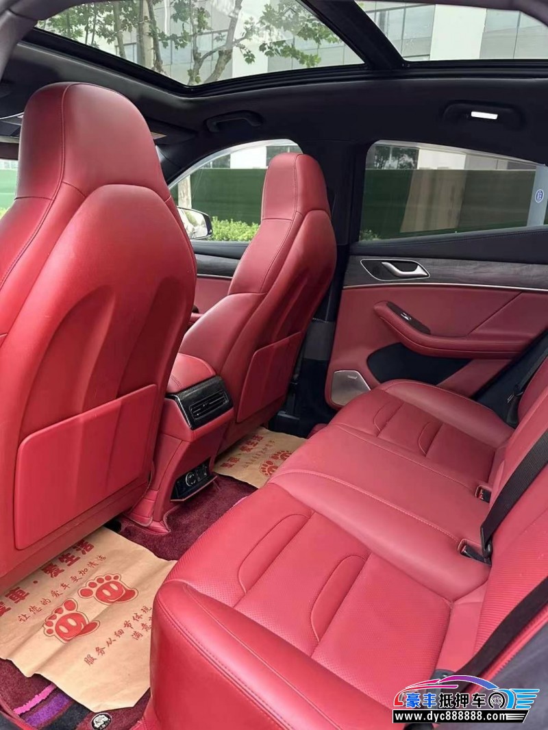 22年华为赛力斯SF5轿车抵押车出售