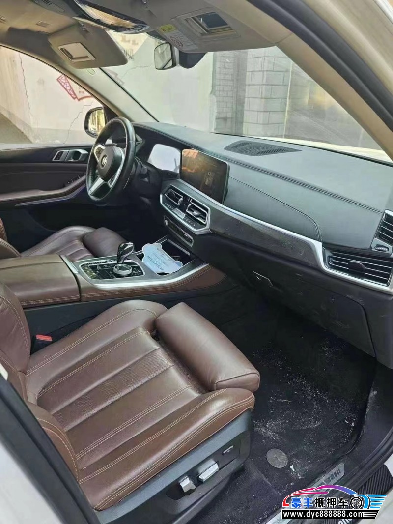 20年宝马X5轿车抵押车出售