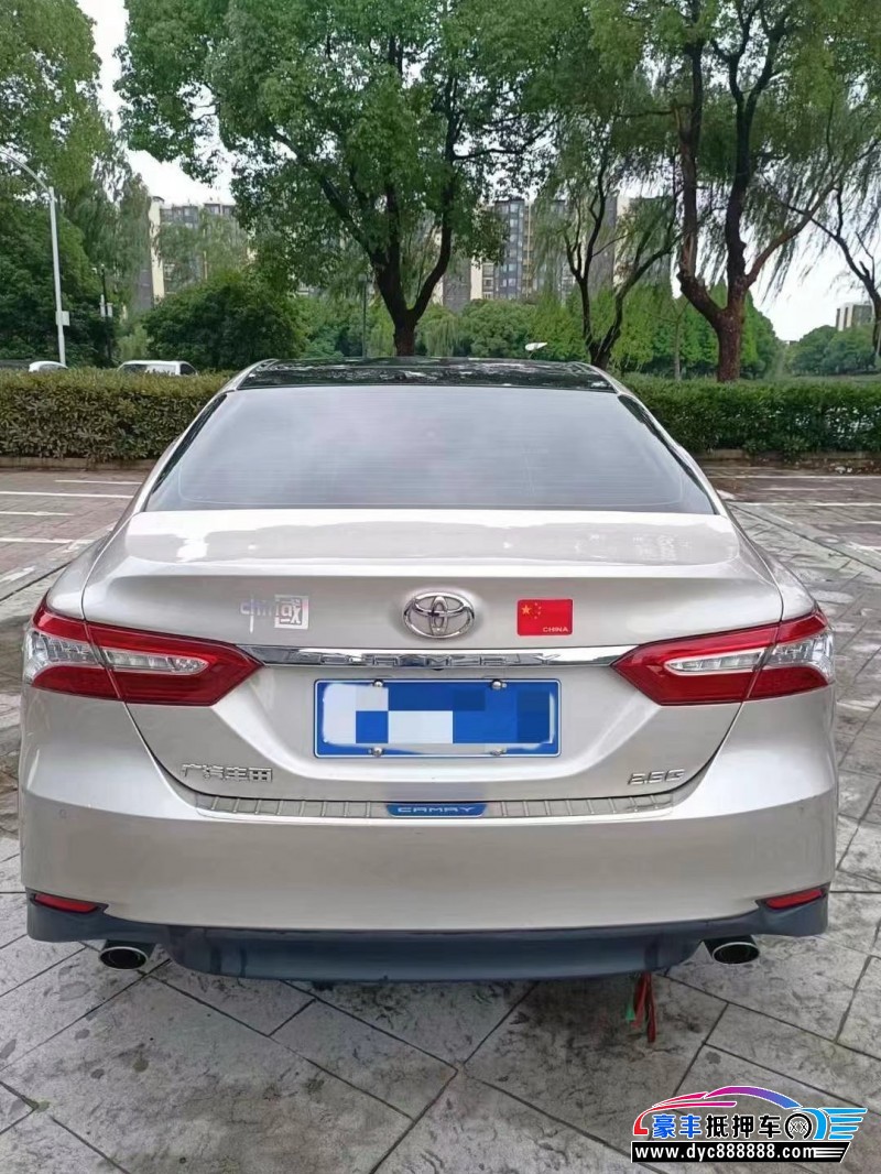 19年丰田凯美瑞轿车抵押车出售