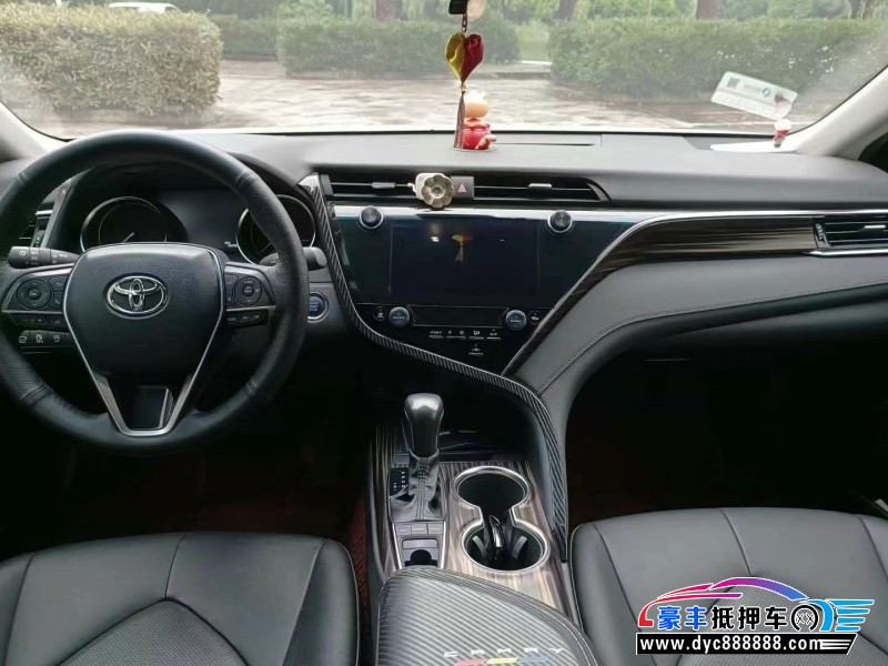 19年丰田凯美瑞轿车抵押车出售