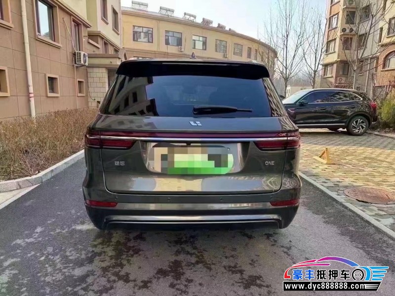 21年理想ONE轿车抵押车出售