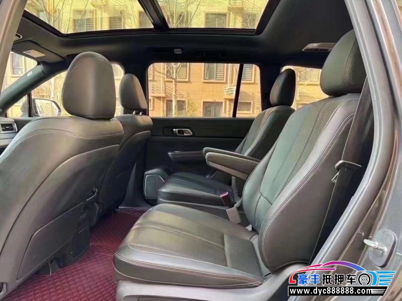 21年理想ONE轿车抵押车出售