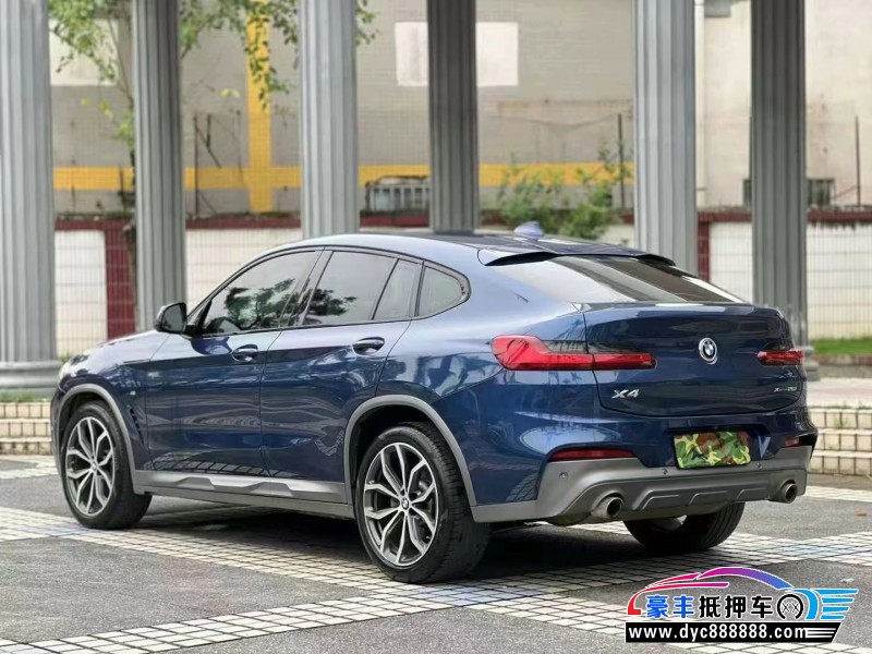 20年宝马X4轿车抵押车出售