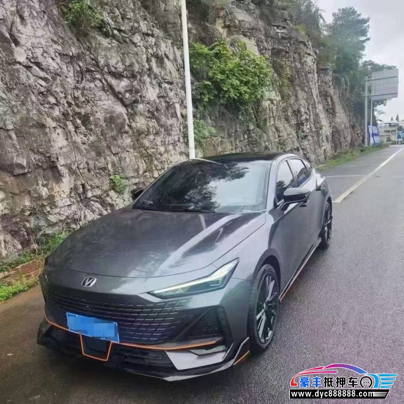 23年长安长安UNI轿车抵押车出售