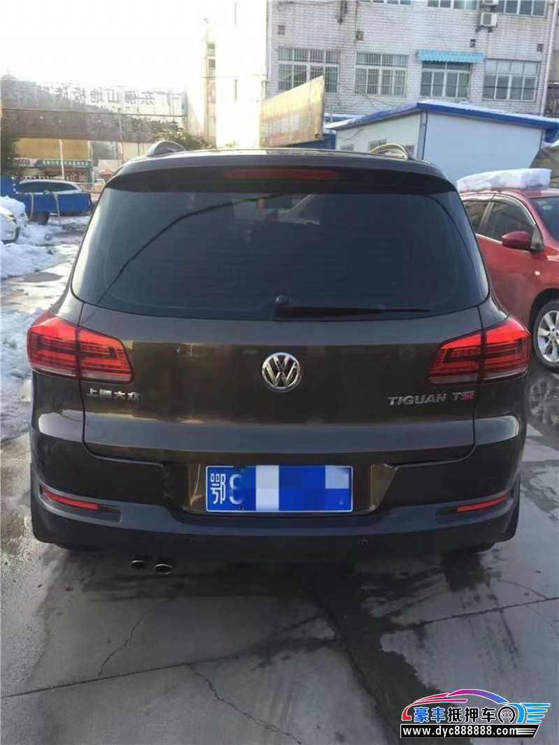 14年大众途观轿车抵押车出售